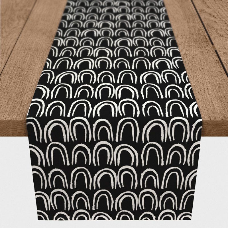 Chemin de table Maribeth, Noir, 90 po x 16 po, Géométrique 2