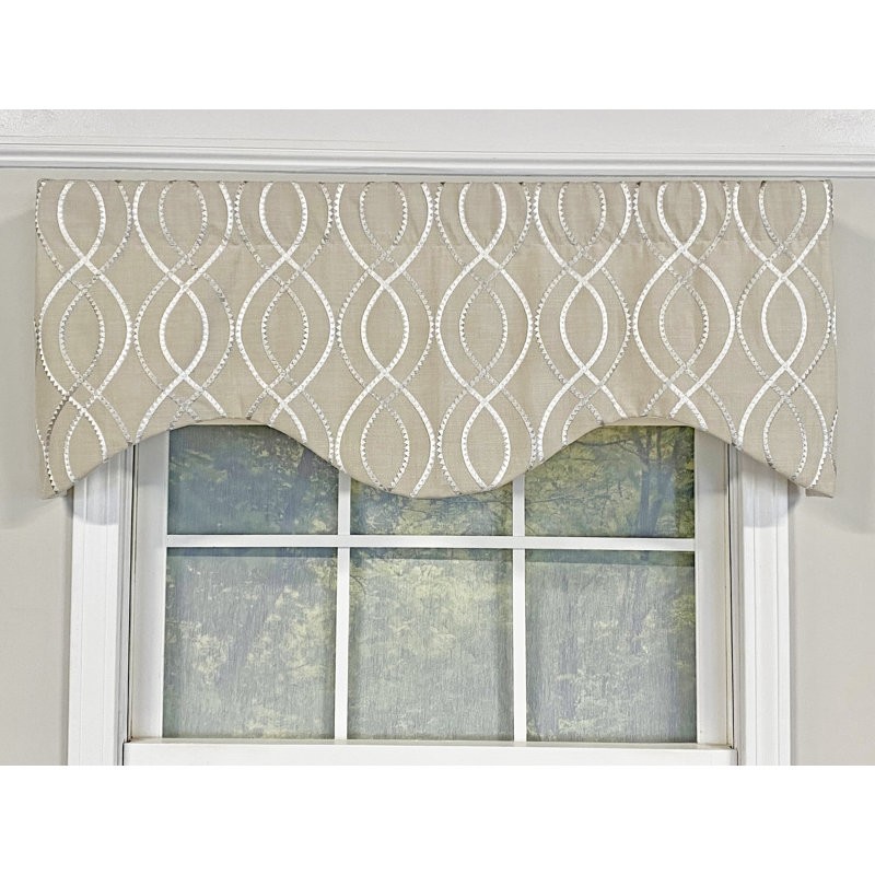Fast Driver Geometric Scalloped Window Valance, Beige