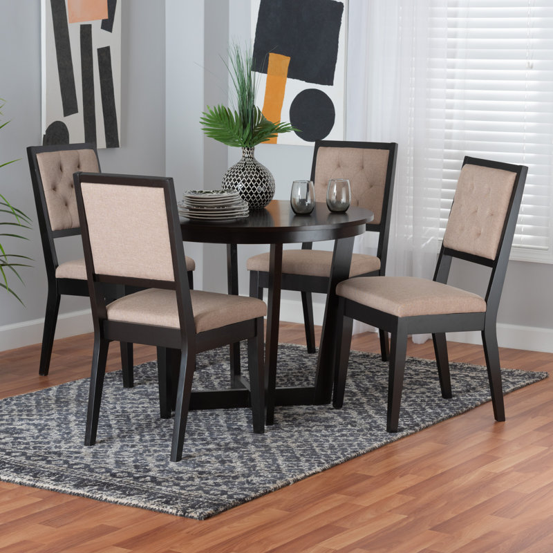Navarre 4 - Person Dining Set
