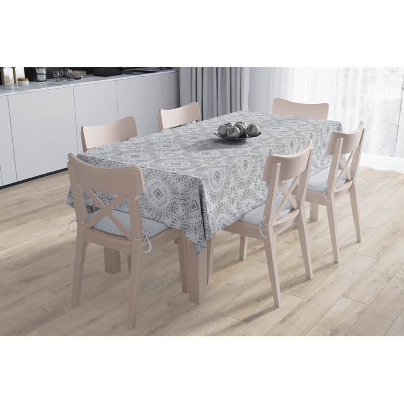 Nappe géométrique, 104 po x 60 po