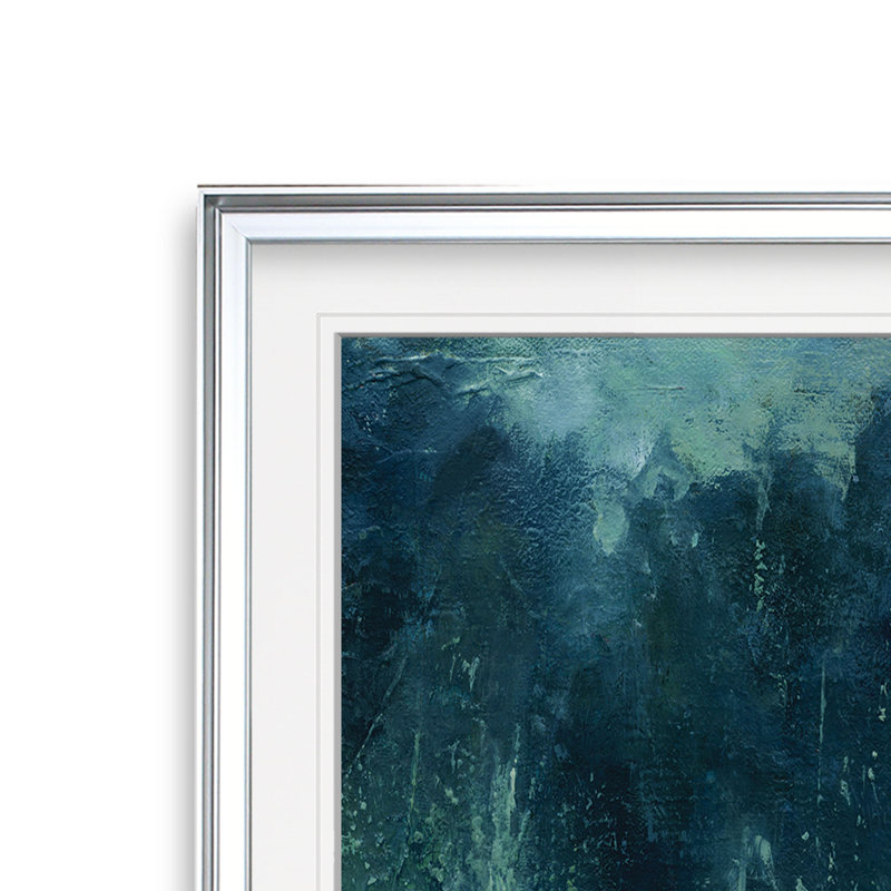 «Armido Reflections Edge» par Carol Robinson - reproduction d'art sur papier, H 28 po x l 28 po, Cadre doré, Argent argent