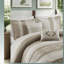 Ensemble de literie contemporain chic, édredon en polyester taupe, style urbain toutes saisons