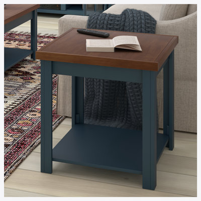 Table de bout à quatre pieds avec rangement Hifza