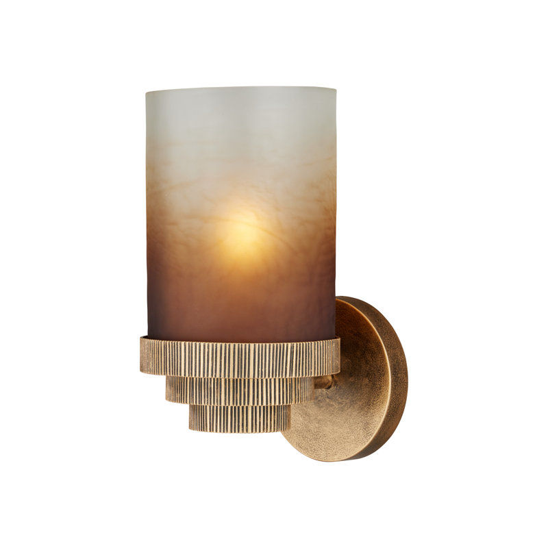 1 - Light Wallchiere