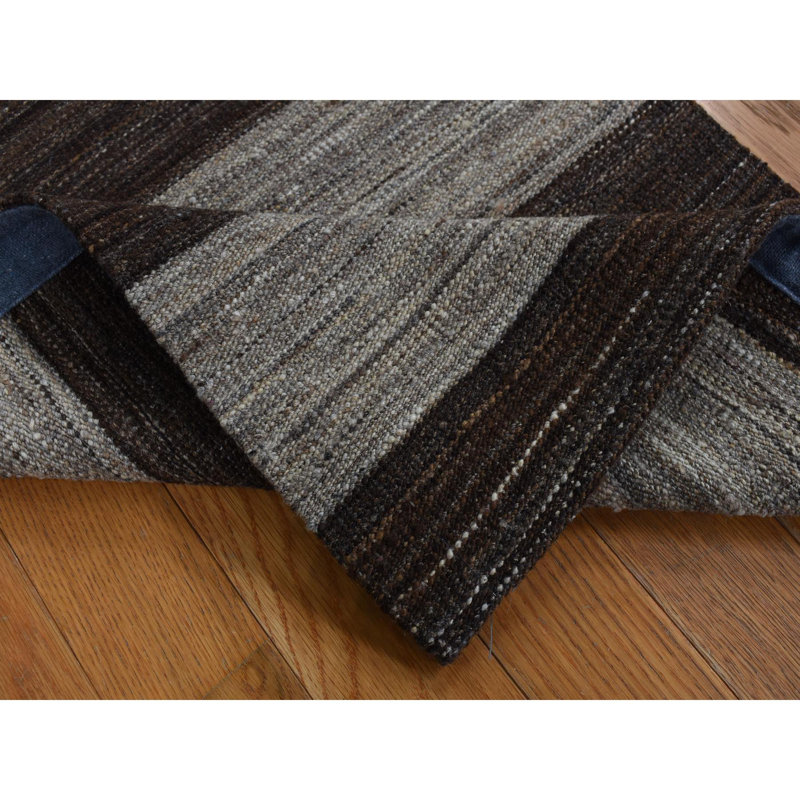 Tapis 2 pi x 3 pi en laine naturelle brune non tissée Kilim