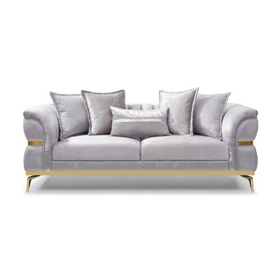 Eaton 8F4DDD19A28249B998D651EB5F83A9E1 Sofa Shiny Silver