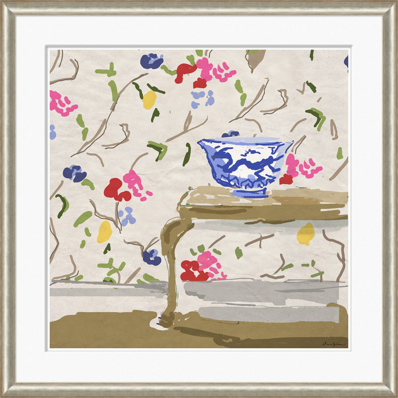 «Sissinghurst with Dragon Bowl» par Dana Gibson - Peinture encadrée sur papier