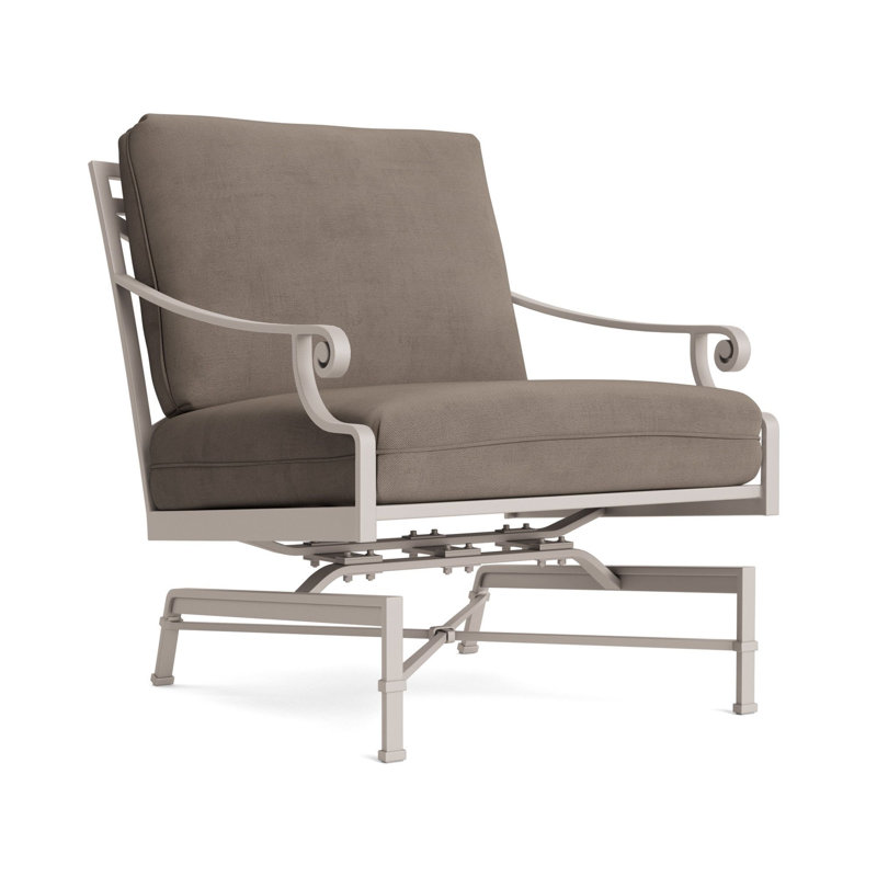 Venetian Outdoor Lounge Chair, Fusion Moccasian, Dove Smooth
