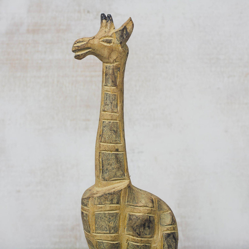 Figurine en bois giraffe musing Edwyn