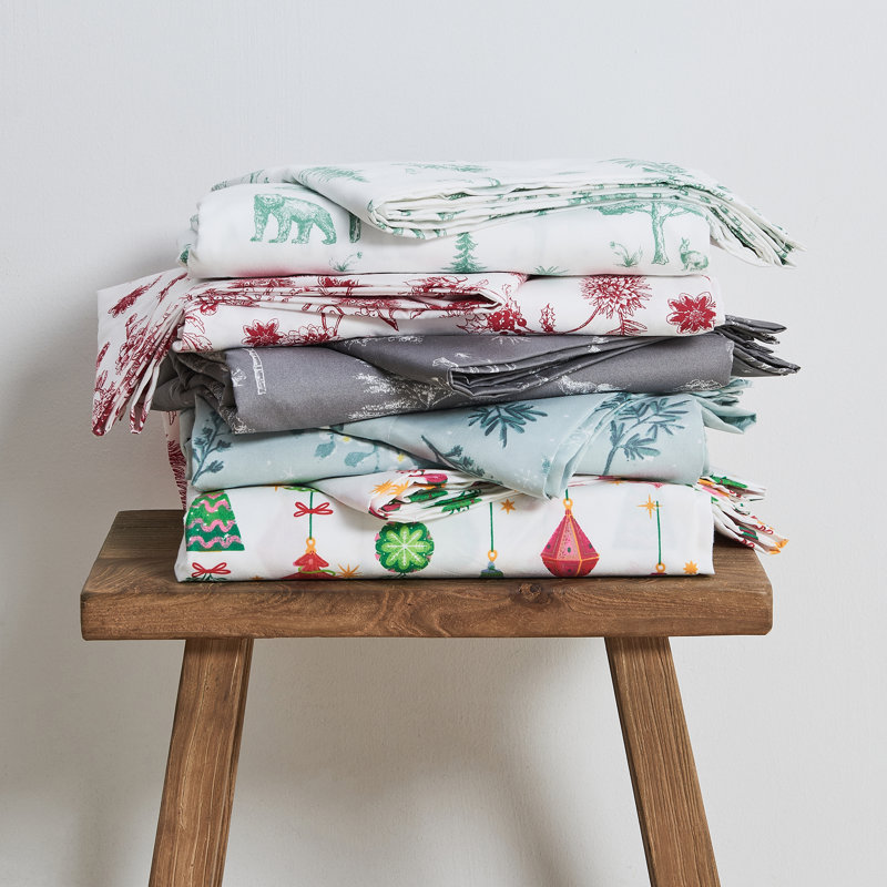 Winter Floral Soft Microfiber Sheet Set, Queen Sheet Set with 2 Pillowcases, Pink Floral