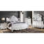 Lit blanc perle glamour avec excellence ornée et hypnotisant-726658513
