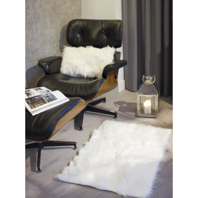 Escobedo Off White Faux Fur Washable Area Rug