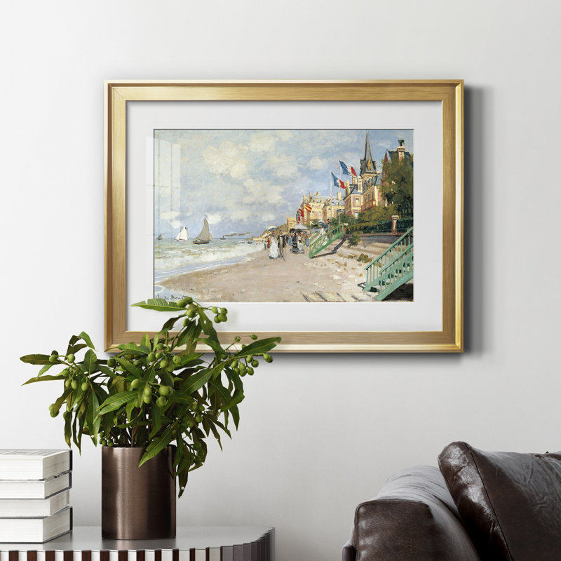Boardwalk on the Beach - Reproduction d'art sur papier encadrée, H 18,5 po x l 24,5 po x P 1,5 po, Doré
