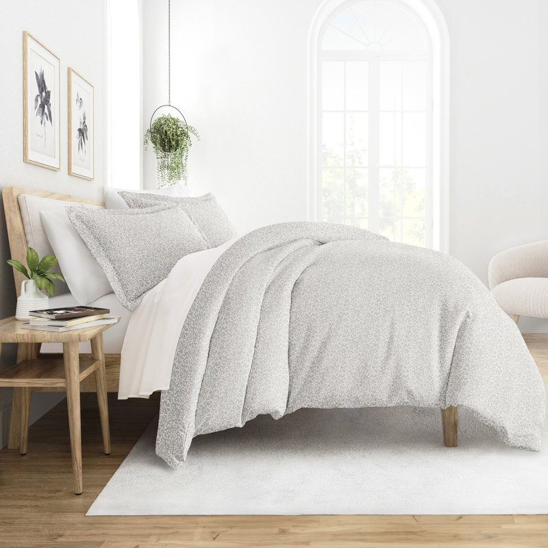 Gray Vine Trellis King Microfiber Duvet Cover Set