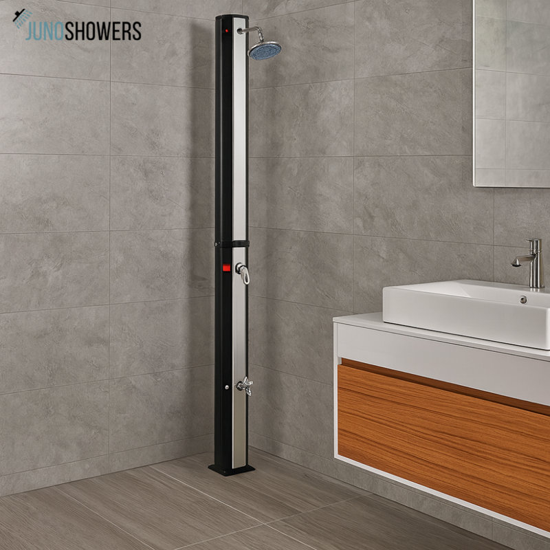 Mélangeur de lavabo en chrome poli avec aérateur économique et valve à disque en céramique lisse