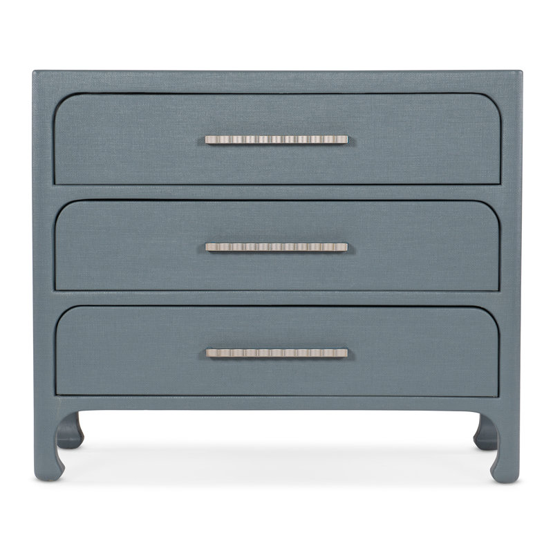 Serenity Cruiser Accent Chest, Gray 
