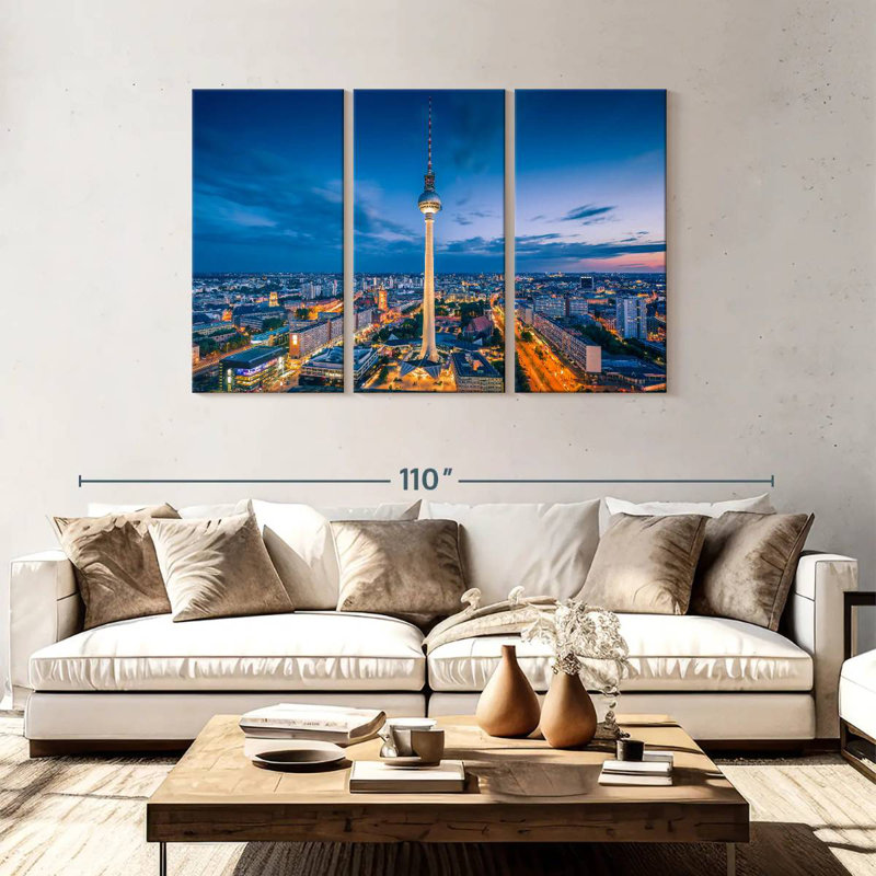 Tour de télévision Syd Alexanderplatz, H 48 po x l 74 po