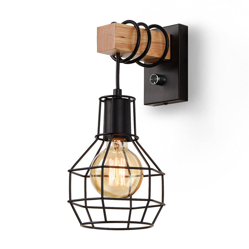 Benjamine Armed Sconce