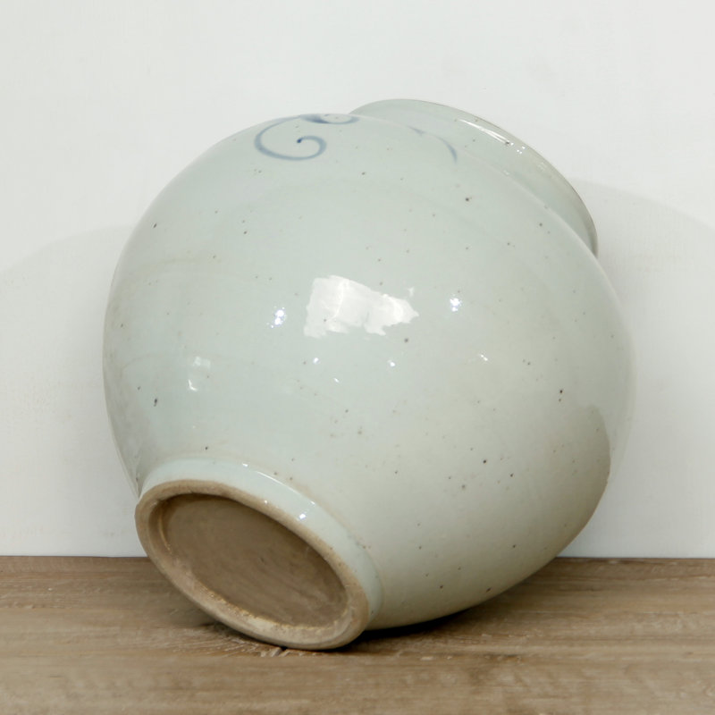 Vase de plancher en porcelaine fait à la main