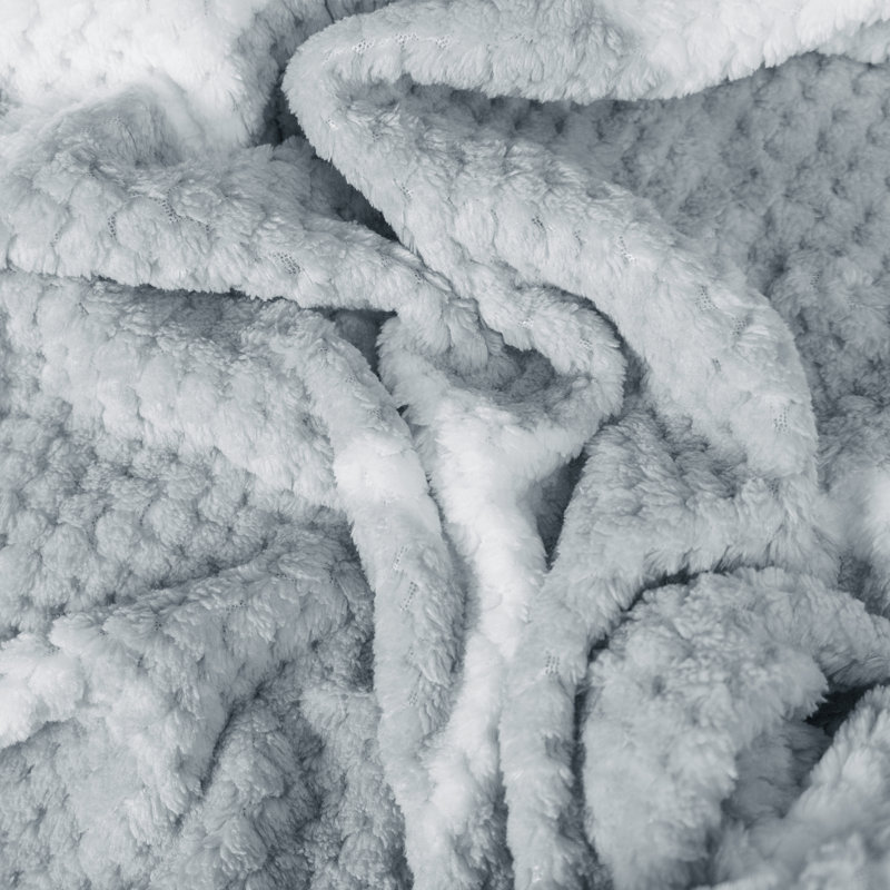 Silver Star Pattern Faux Fur Knitted Throw Blanket