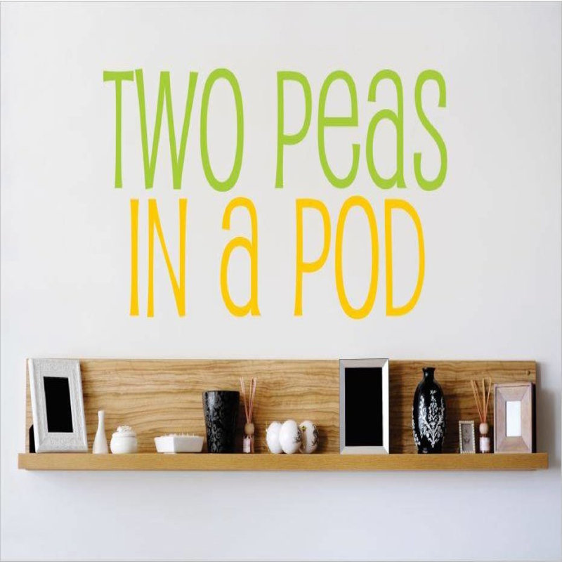 Décalcomanie murale deux pois dans une pod, H 12 po x l 30 po x P 0,16 po, Noir