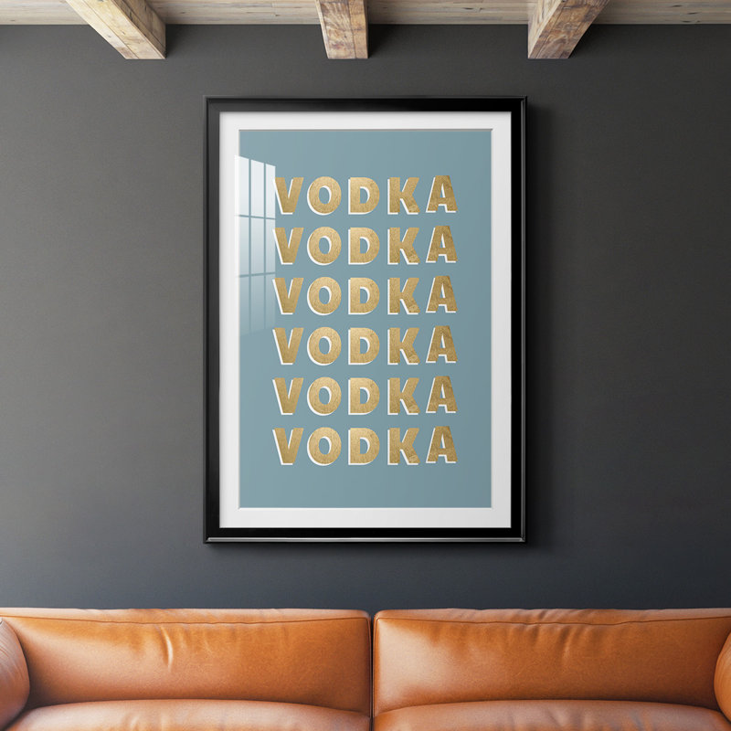 Vodka, reproduction encadrée de qualité supérieure - prête à être accrochée, H 30,5 po x l 22,5 po x P 1 po, Noir
