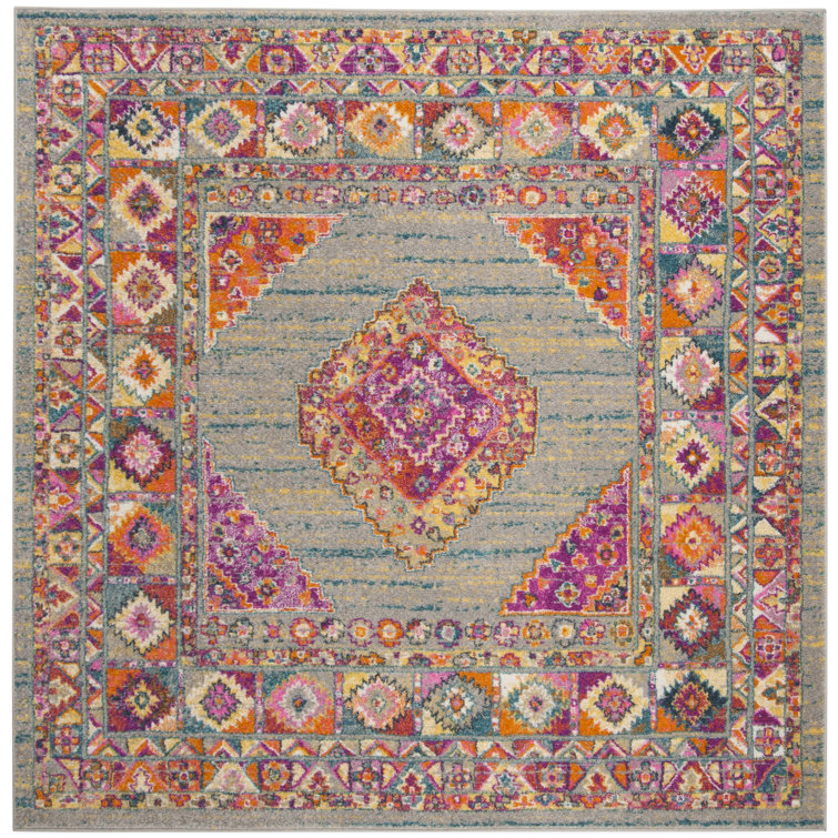 Christa Southwestern Light Gray/Fuchsia Area Rug