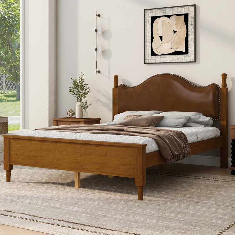 Upholstered Bed, Brun