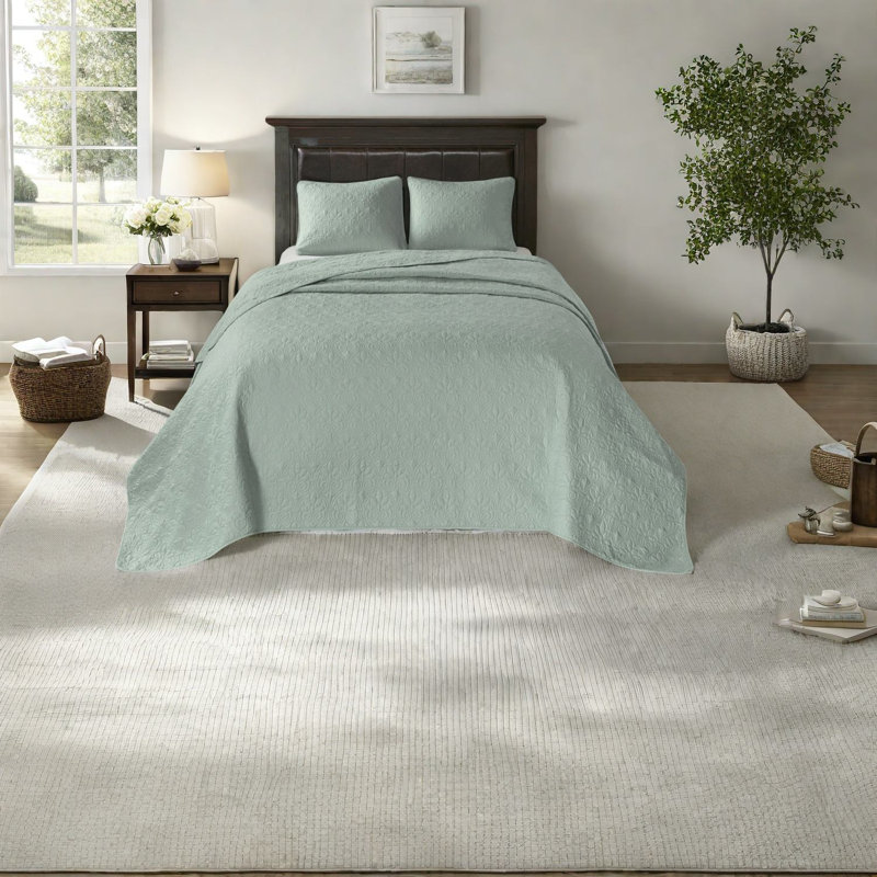 Charming Seafoam Cotton Bedding Sets, Reversible And Oversized Design