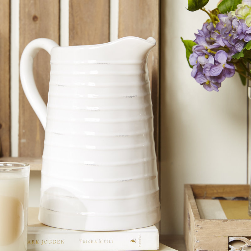 Beaulah 84oz. Pitcher