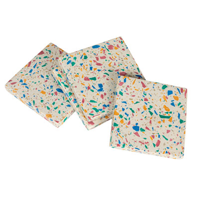 Ensemble de 4 sous-verres carrés en résine et terrazzo