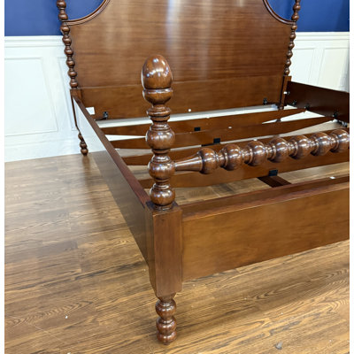 Mahogany Spindle Bed 
