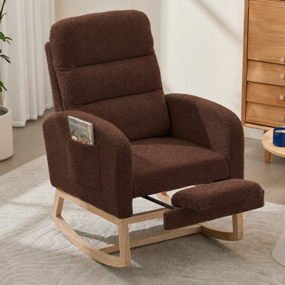 Fauteuil à bascule pour chambre d'enfant avec repose-pieds et dossier haut, siège rembourré, structure en bois robuste, poche de rangement latérale pour salon ou chambre à coucher