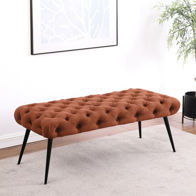 Banc rembourré en rouille avec bouton - Design, siège et pieds en métal pour le salon avec fenêtre thermolaquée noire
