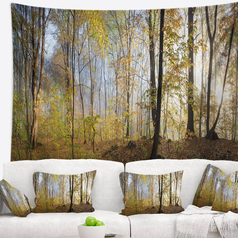 Tapisserie forêt d’automne en polyester au matin avec accessoires suspendus inclus, H 78 po x l 92 po