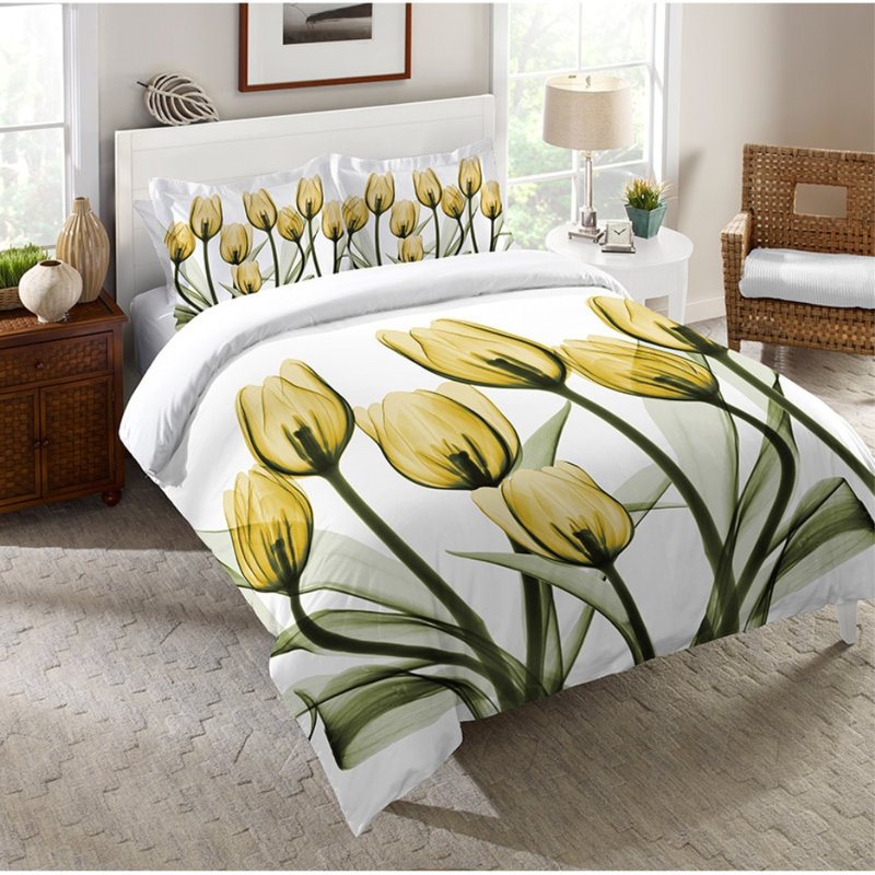 Golden X-Ray Tulips Farmhouse / Country Cotton Machine Woven Sham, Queen, Golden