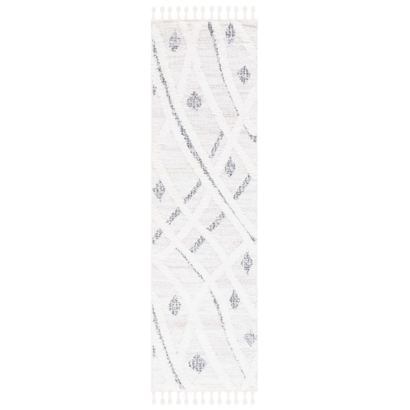 Vanille Tassel Shag Performance Geometric Rug, Runner 2'3" x 8'