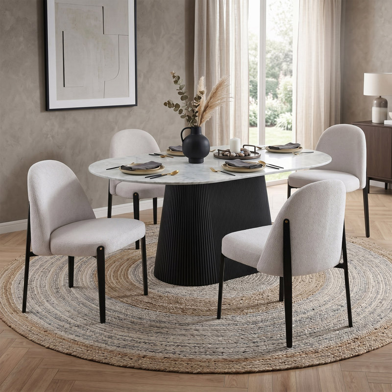 Ensemble de table de salle à manger 5 pièces Novato, Ensemble de cinq pièces : table, quatre chaises