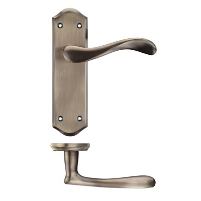 Behren Latch Door Handle