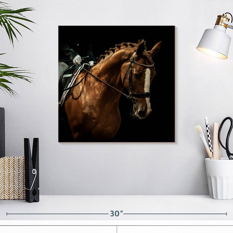 Cheval châtaignier Brampt, H 16 po x l 16 po