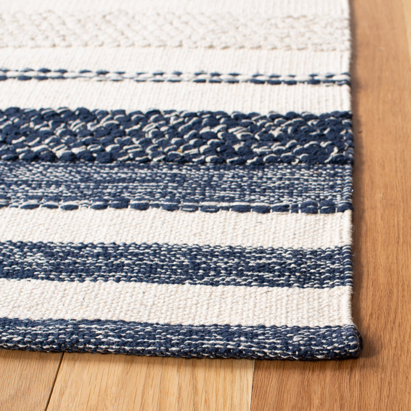 Tapis ivoire / bleu marine en coton tissé à plat à la main Addilyn, Rectangle de 3 pi x 5 pi