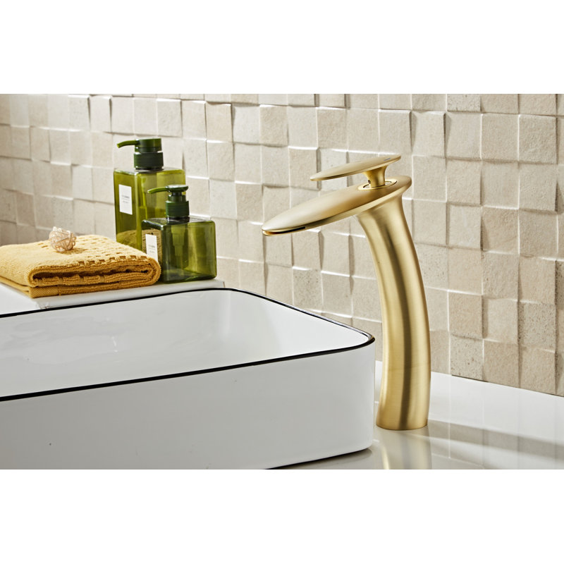 Robinet de salle de bain à un trou Waterfall avec plaque de recouvrement et drain escamotable, Brushed Gold