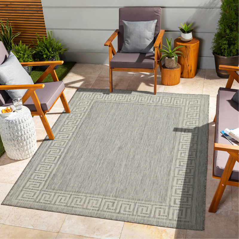 Silver  Indoor/Outdoor Area Rug, Rectangle 5'3" x 7'3"