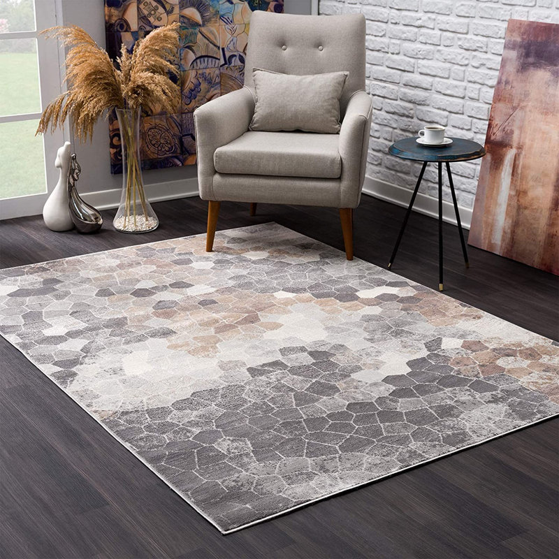 Nashly Oriental Indoor Rug