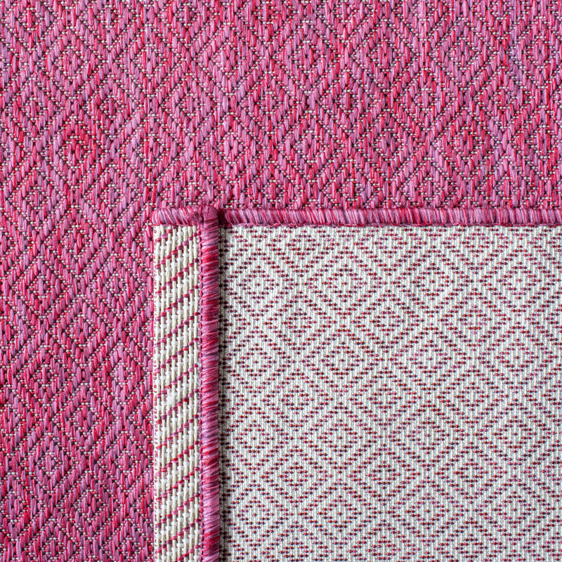 Summer-Louise Performance Solid Color Indoor/Outdoor Area Rug, Rectangle 4' x 5'7"