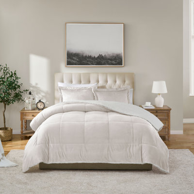 Ultra Plush Reversible Micro-Mink and Sherpa 3-Piece Comforter Set