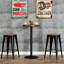 Comptoir et tabourets de bar en métal-518840767-518840754