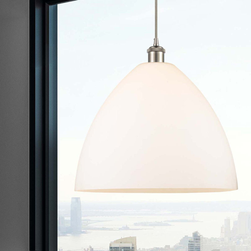 Luminaire suspendu en forme de dôme à 1 lumière Angelia, H 18,75 po x l 16 po x P 16 po, Blanc, Nickel satiné brossé