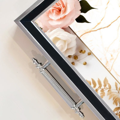 Élégant plateau en verre de 19,7 po x 11,4 po x 1,4 po | Fabrication 100% verre durable | Facile à nettoyer avec un chiffon humide | Idéal pour le service, la présentation décorative et l'organisation | Ajout élégant à la décoration intérieure