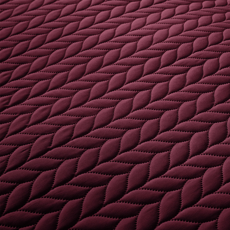 Premium Embossed Bedspread Set With Matching Pillowcases, King Bedspread + 2 Standard Pillowcases, Burgundy